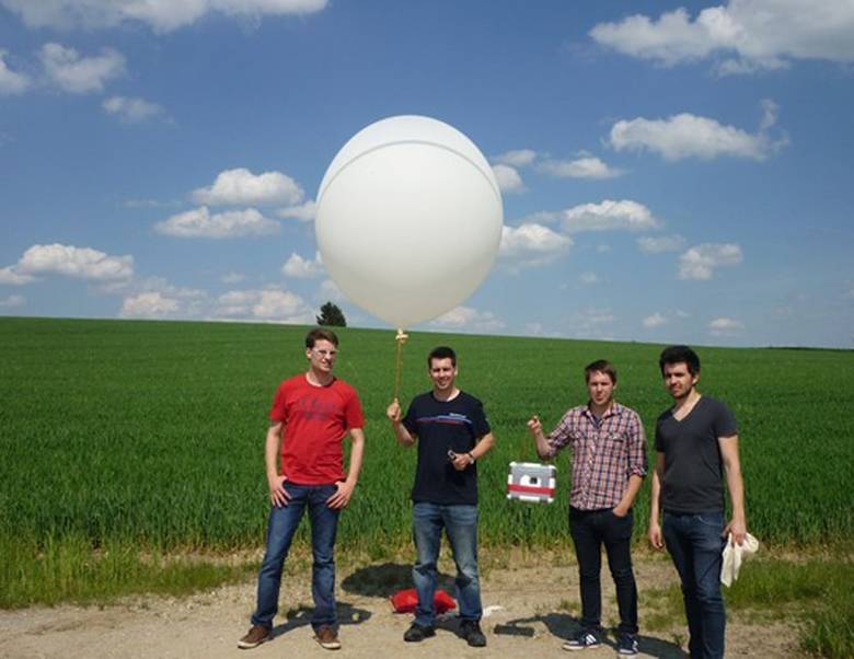 Amateurfunkteam der Hochschule Augsburg.