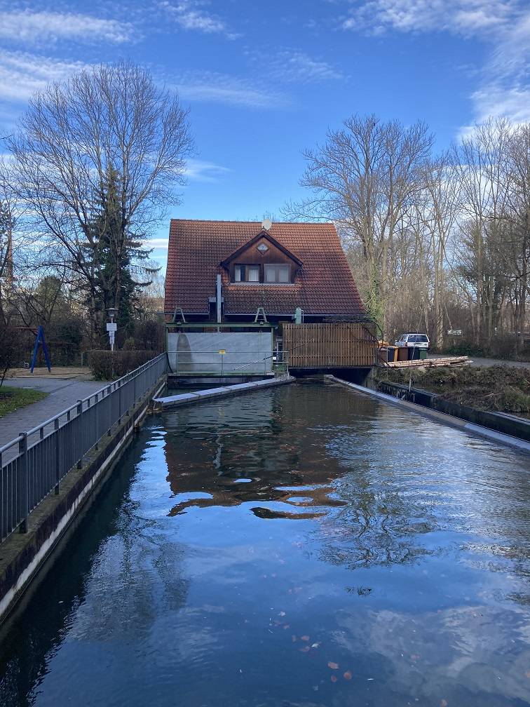 Das Wasserkraftwerk am Hanreibach, ein Augsburger Stadtkanal © Tobias Dempfle