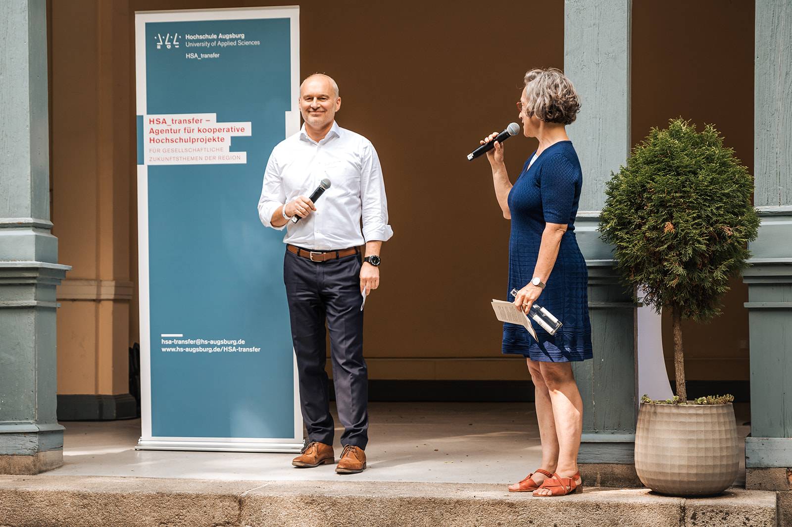 Präsident Prof. Dr. Gordon Rohrmair und Prof. Dr.-Ing. Elisabeth Krön, Vizepräsidentin