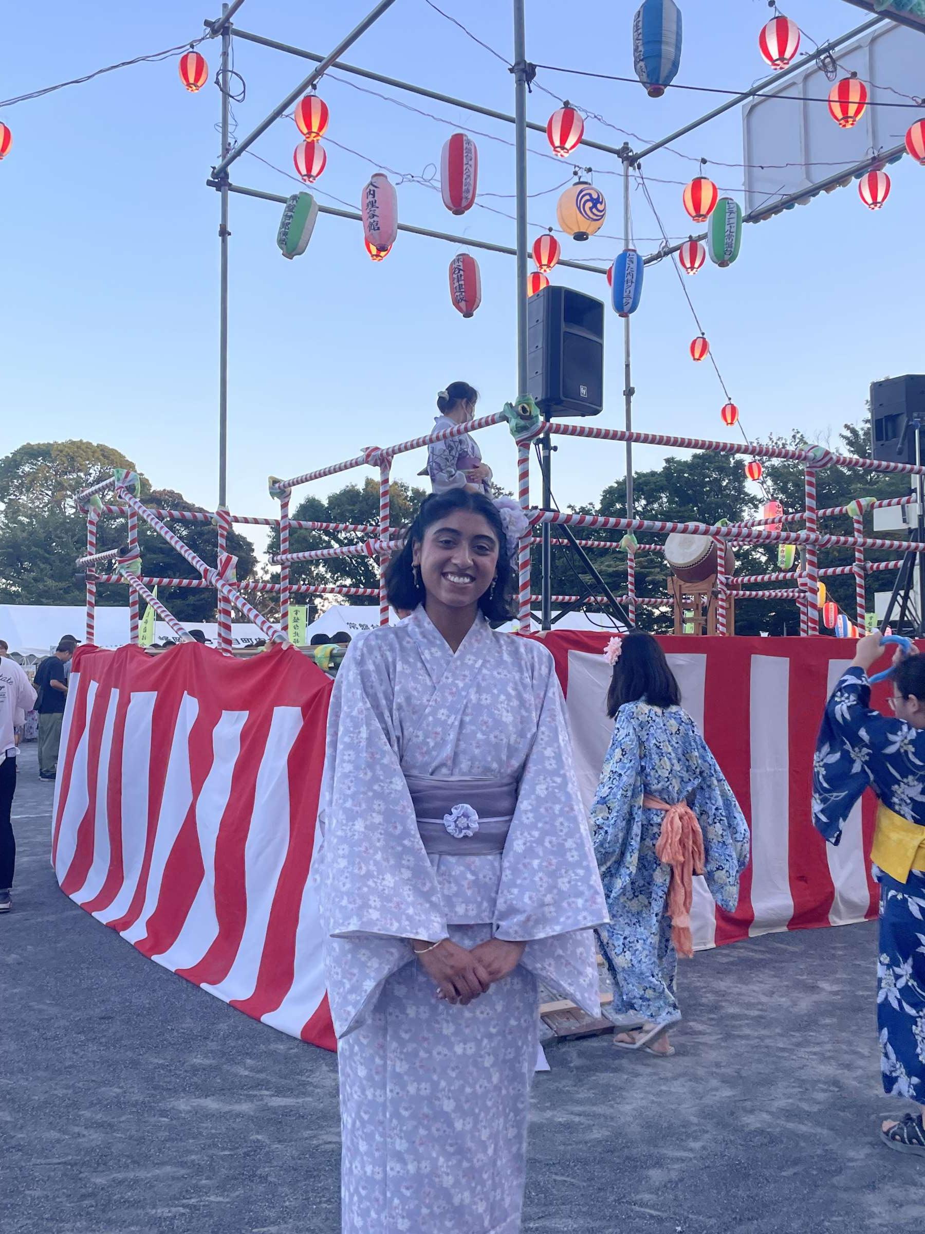 Eikya in Yukata auf Sommerfest