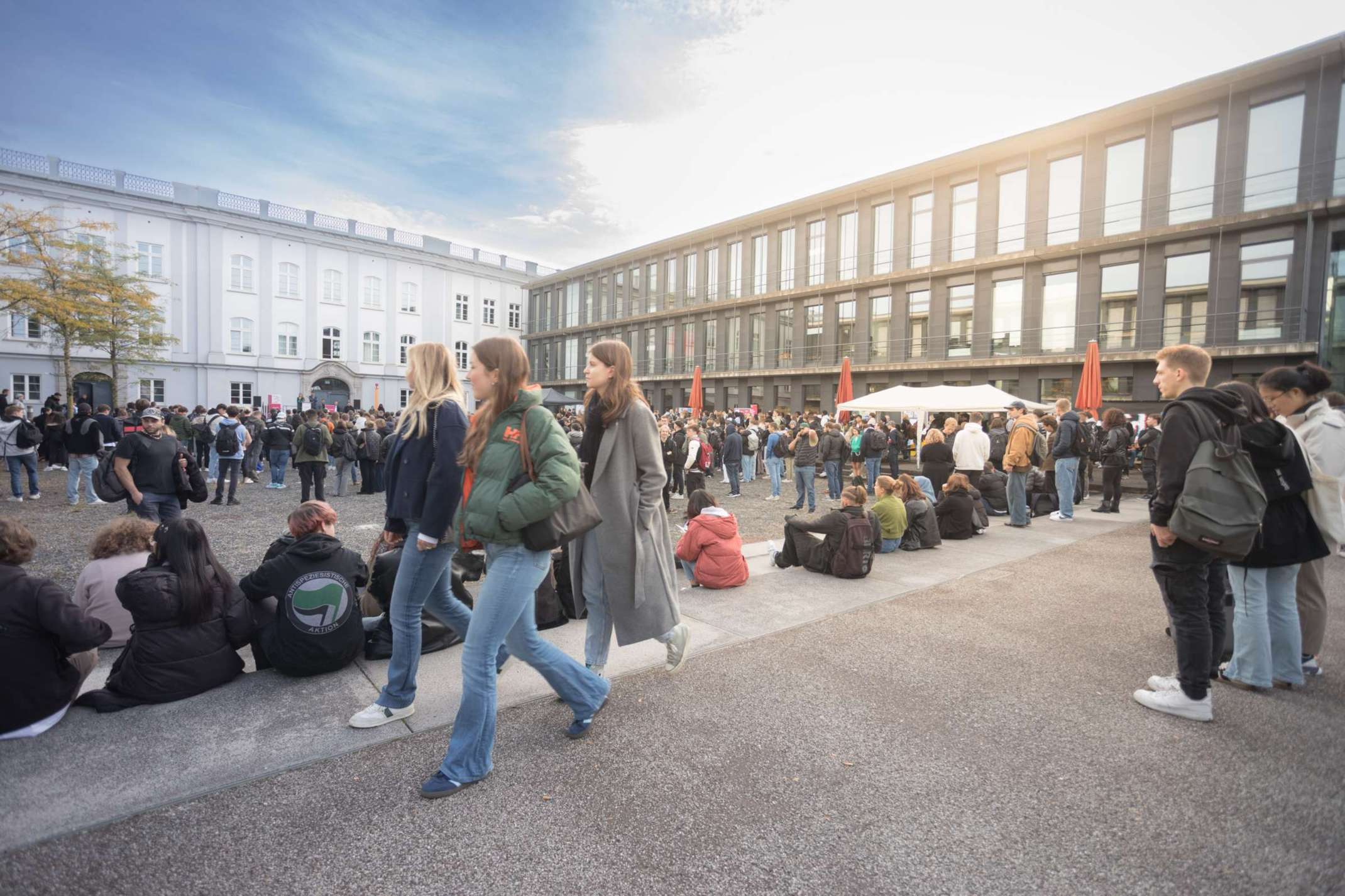 Erstsemesterbegrüßung auf dem Campus am Roten Tor.