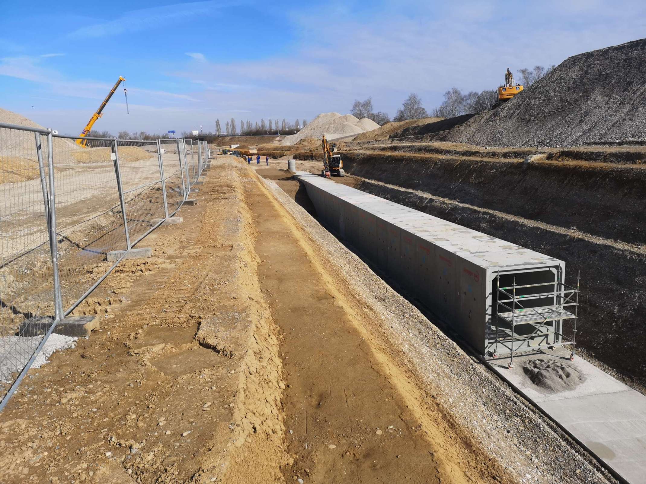 Klinikum Memmingen Erdbau, Kanalverlegung, Betonarbeiten, Asphaltarbeiten