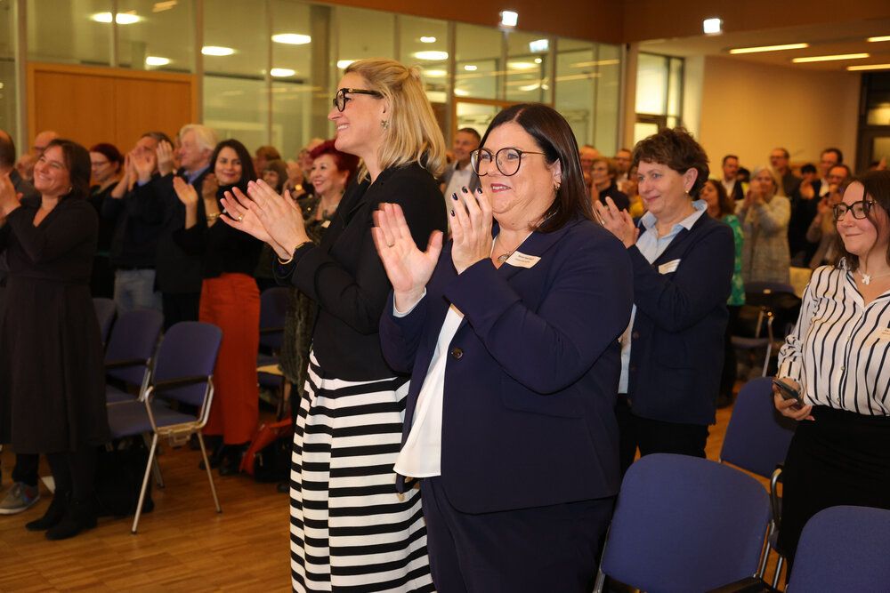 Augsburger Zukunftspreis 2024: Das Publikum applaudiert