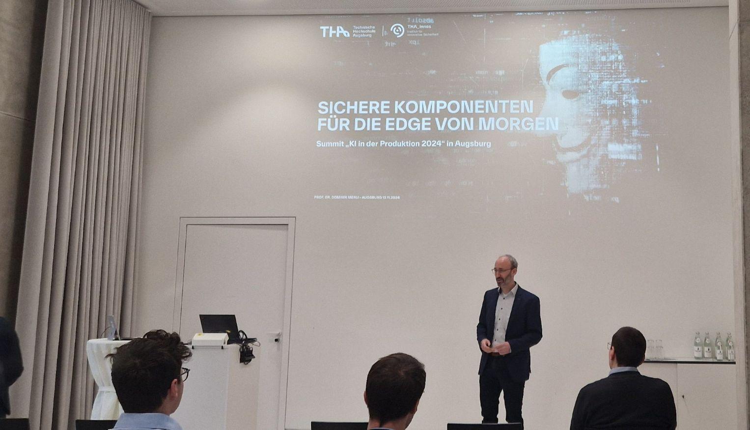 Prof. Dr. Dominik Merli, Professor für IT-Sicherheit an der THA und Leiter des THA_innos – Institut für innovative Sicherheit