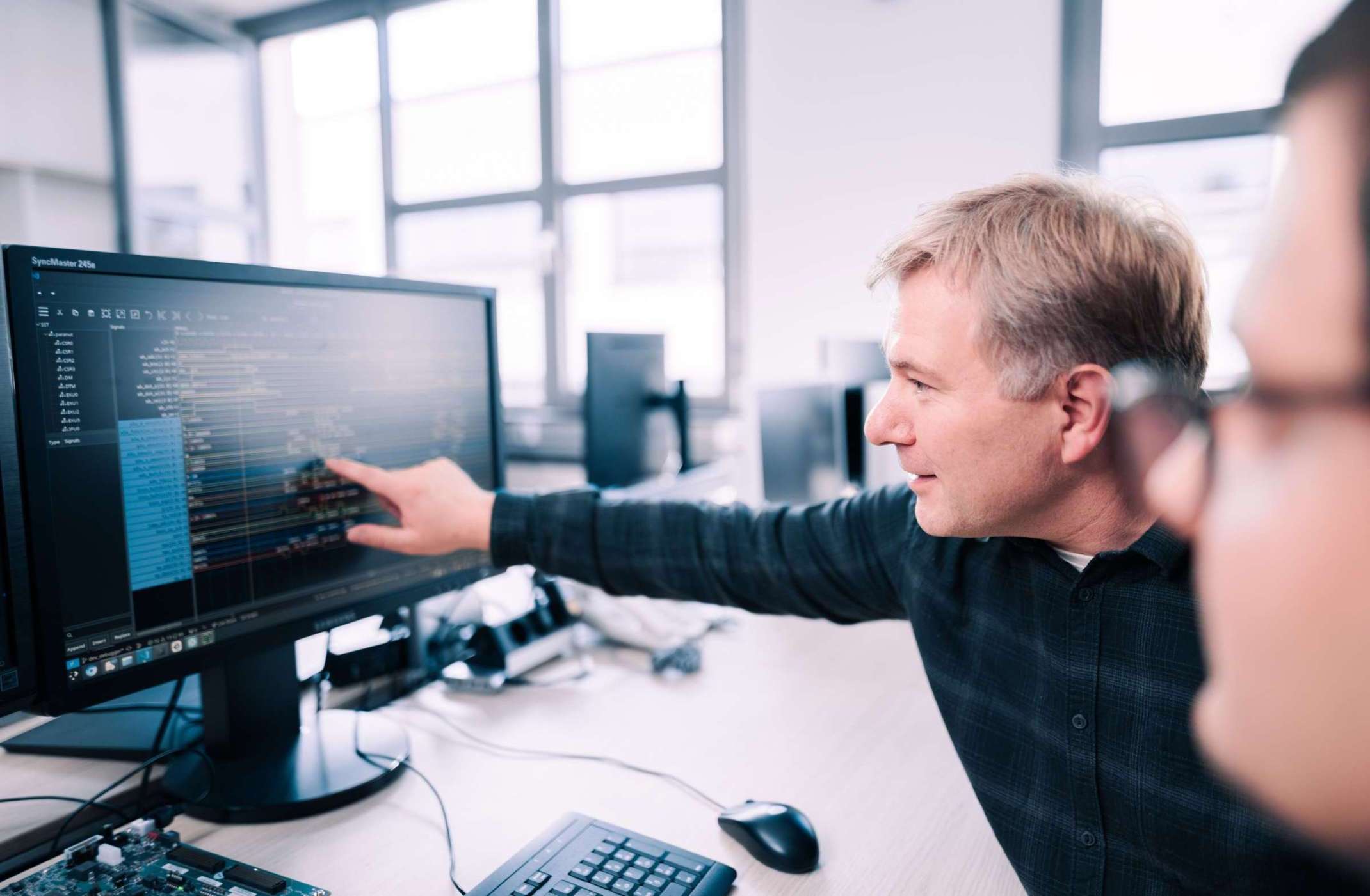 Forschung an der Fakultät für Informatik. Foto: hoch3media