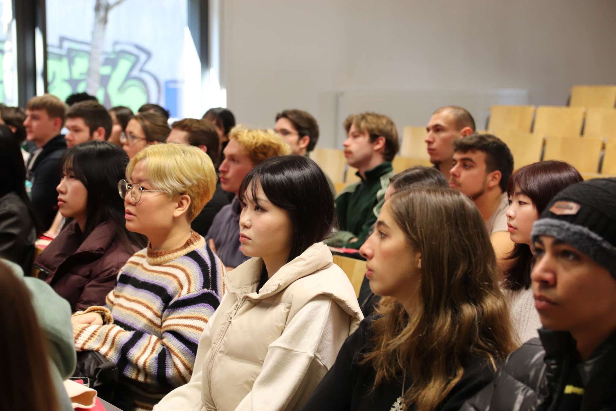 Internationale Studierende bei der Welcome Week.