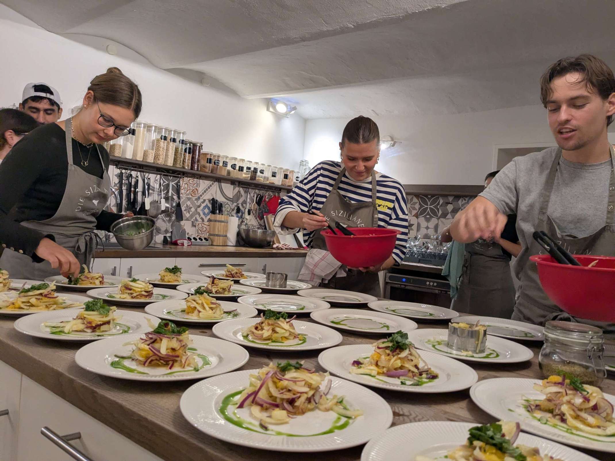 Teambuilding und Kochkurs Teambuilding und Kochkurs