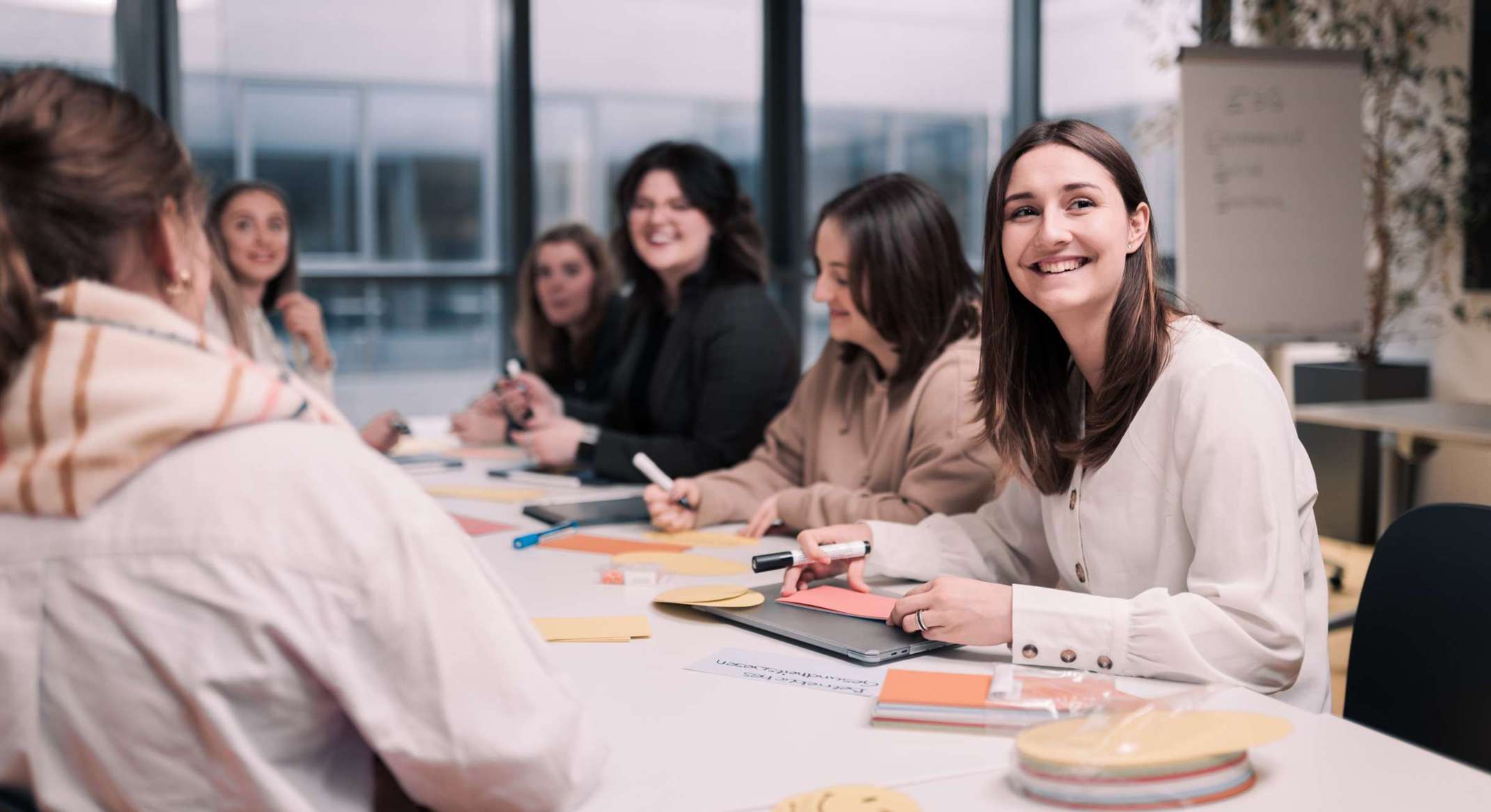 Studierende der THA in einem Seminar Studierende der THA in einem Seminar