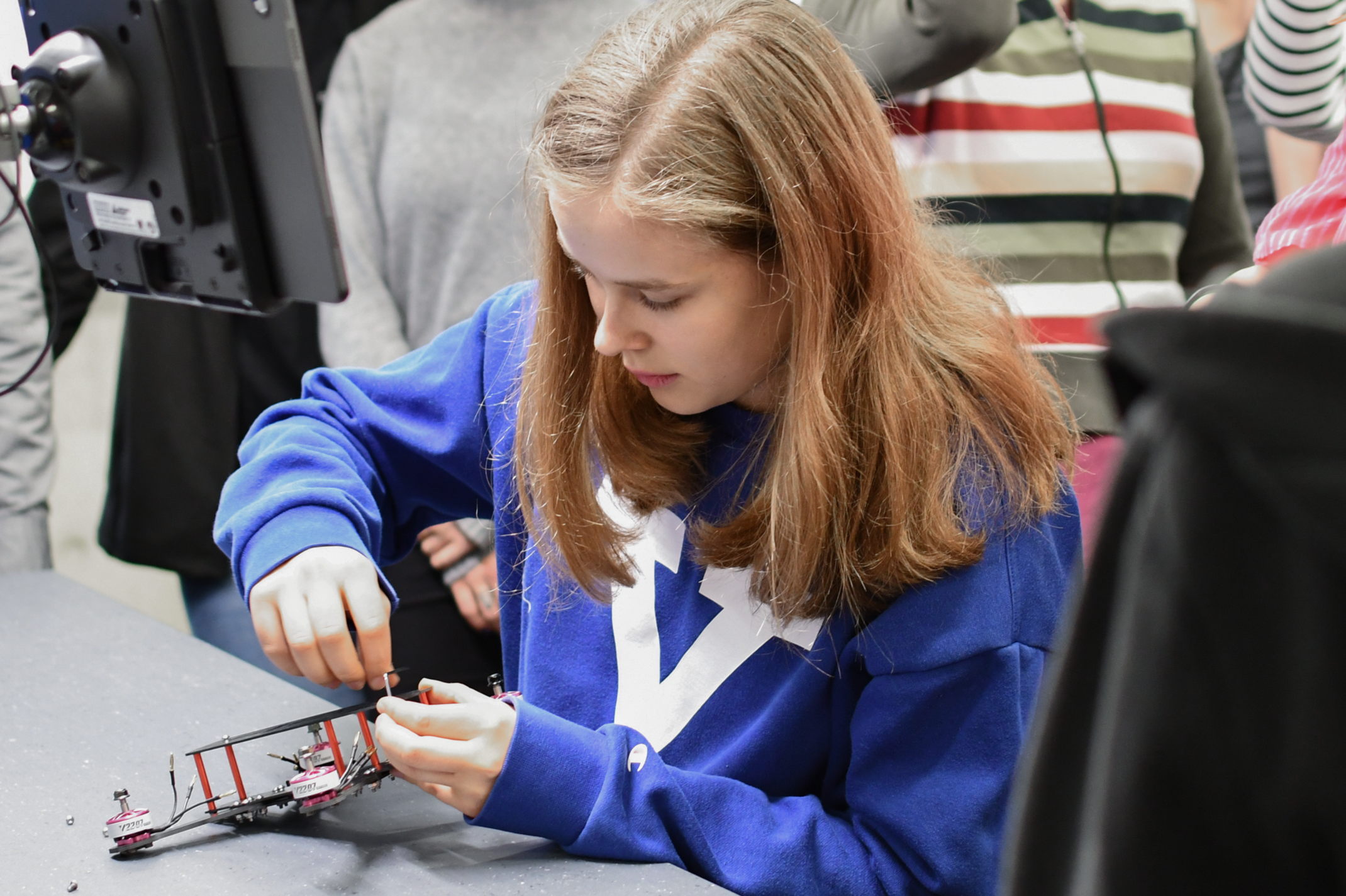 Schülerinnen beim Forscherinnen-Camp an der THA 2025 Schülerinnen beim Forscherinnen-Camp an der THA 2025