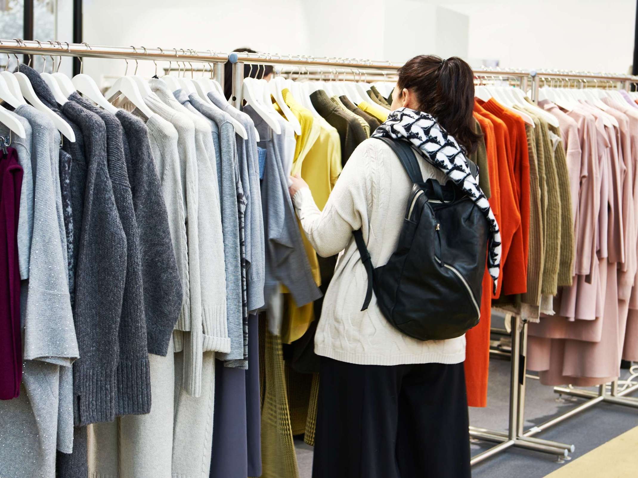 Dame beim Shopping Dame beim Shopping