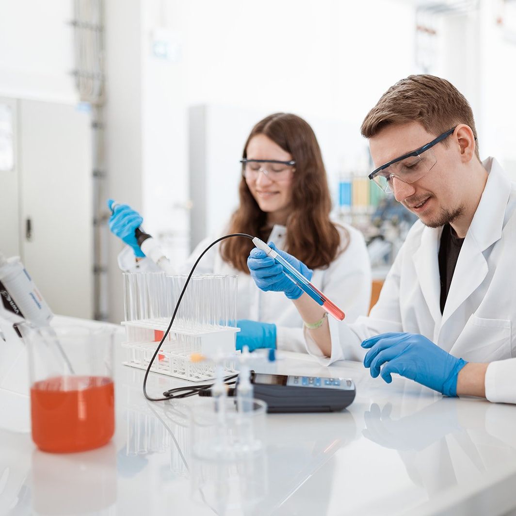 Umwelttechnik / Verfahrenstechnik Labor Umwelttechnik / Verfahrenstechnik Labor